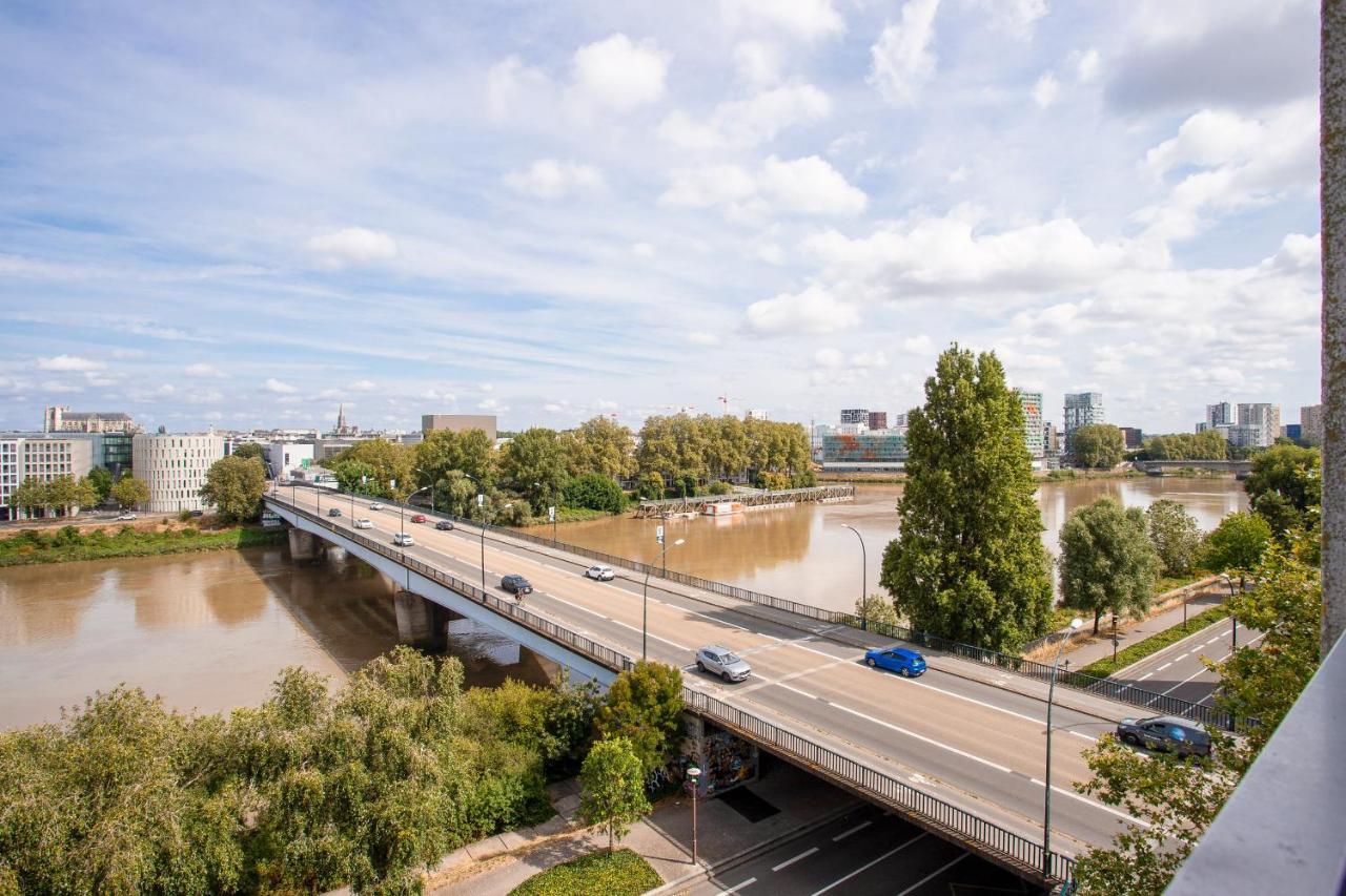 Escapade Sur L'Ile De Nantes Avec Vue Sur La Loire Apartment ภายนอก รูปภาพ